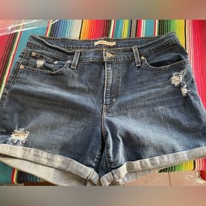 Levi shorts